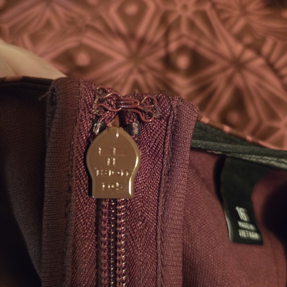 Torrid Maroon Patterned Mini Dress - Picture 8 of 13